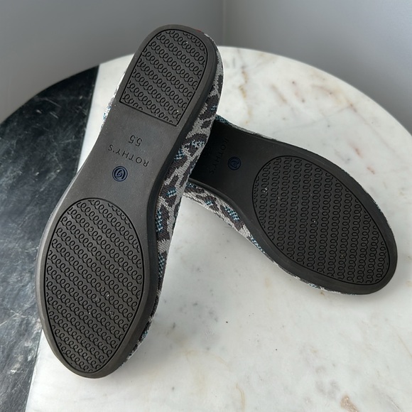 Rothy's Grey Spotted Round Toe Flats, Limited Edition Print - Picture 15 of 16